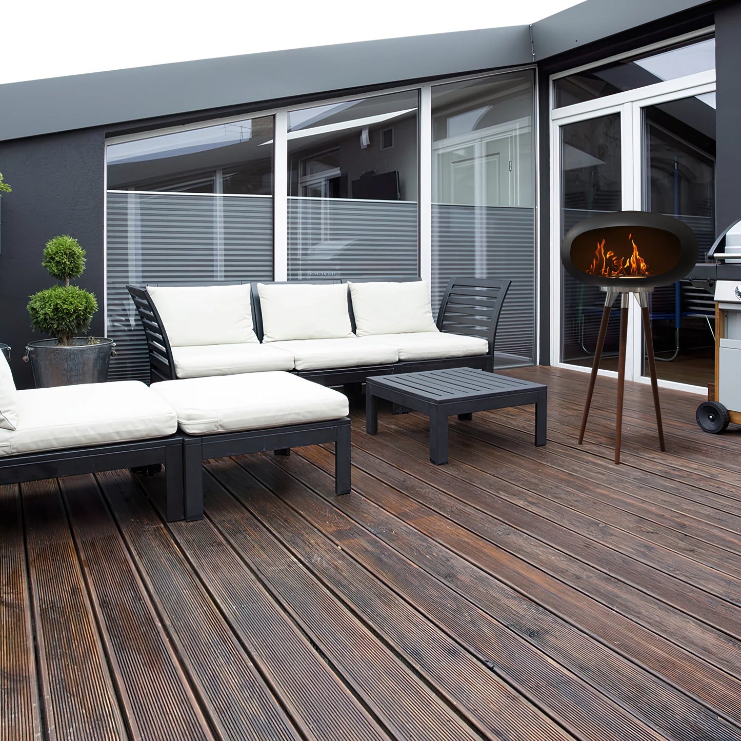 Rustic Flame Tripod Fireplace - Smokeless Indoor & Outdoor Warmth - Indoor/Outdoor Ethanol Fireplace Readi Gear