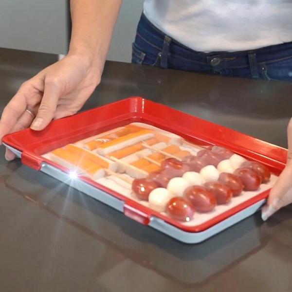 FreshGuard tray for organizing appetizers